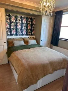 The Vales - 1 min walk to C2C station free parking 1 bed - 巴塞尔顿