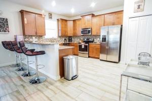 Flash 20 Off Private Pool Home at Lake Berkley Resort