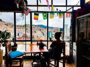 Lobo Hostel La Paz - Mojón de Lima