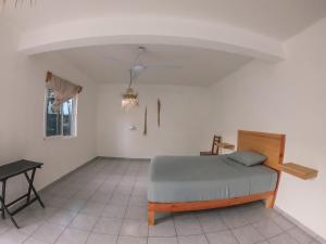 Casa EBANO, habitaciones en Zicatela