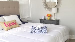 Wavecrest- Quick walk to the Tropicana