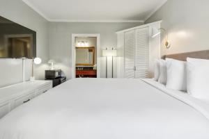 Standard Queen Room room in Maison St. Charles