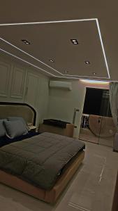 شقه فندقيه بالدقي ميدان المساحه