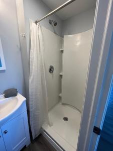 The Beacon Ocean City- 7 Bedrooms, Close to All!