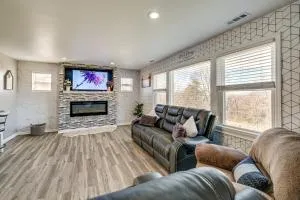 5 Mi to Dtwn Family-Friendly Home in Roanoke! - Troutville