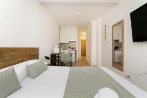 Luxury XVI - Ferga Suites