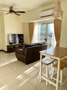 5 Star Luxury Condo - Metro Manila