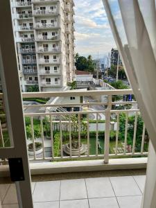 5 Star Luxury Condo - Metro Manila