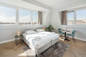 Boutique Hotel At Sea