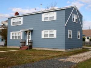 Bay Side Duplex In Ship Bottom Its Just A Few Blocks To Long Beach Blvd And Lots Of Shops And Restaurants