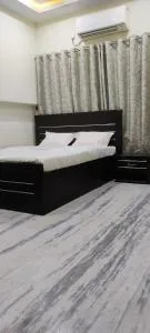 Hotel Sanskruti - Maunda