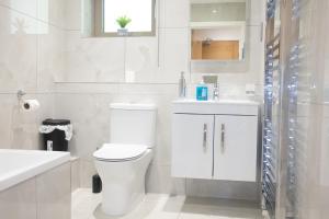 2 bedroom flat Free Parking