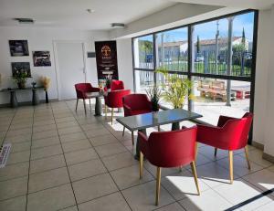 Appartements Studio Le Paradis Vert Aix-en-Provence, parking, piscine : photos des chambres