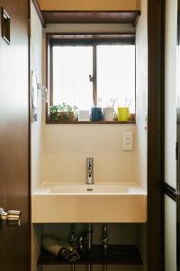 京成立石駅 徒歩10分 スカイツリー7分 浅草10分 最大10名 家族滞在 羽田成田空港直通