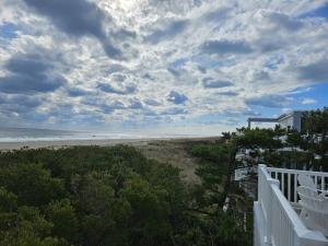 Single Family, Wifi, Ship Bottom Oceanfront Home, Ocean Views, 14010