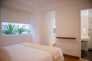 Striking 1BR in Miraflores