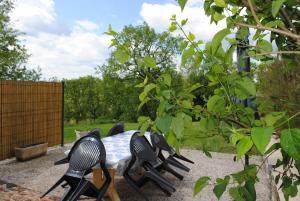 Maisons de vacances Issigeac, Gite tout confort, Piscine chauffee : photos des chambres