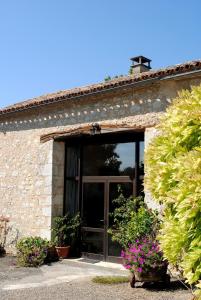 Maisons de vacances Issigeac, Gite tout confort, Piscine chauffee : photos des chambres