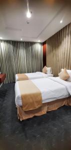 الجوهرة بارك 1