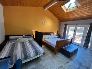 On Site Parking King Master Suite UCSD Walk - Sorrento