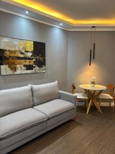 Flat Premium -Acesso a pé ao shopping Center vale - Edifício Summit (Ar condicionado)