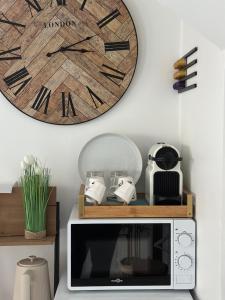 Appartements Large Studio with Terrace : photos des chambres