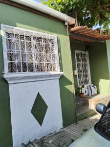 bonita casa pequeña