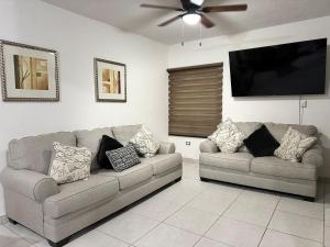 Cómoda casa en zona reliz