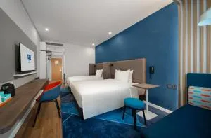 南京欢乐谷智选假日酒店 - 仪征