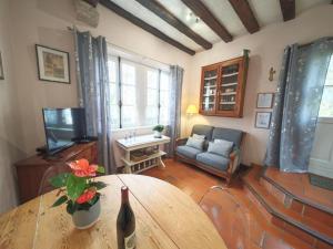 Évasion Romantique: Charmant Gîte 2 Pers., Parc Boisé, Activités & Confort Tout Inclus - FR-1-381-455