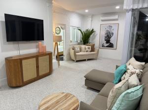 White Sands Private Villa