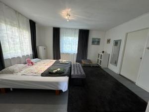 House with playground visit Isaberg and High Chaparral