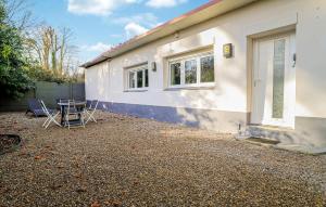 1 Bedroom Gorgeous Home In Saint-Josse