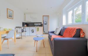 1 Bedroom Gorgeous Home In Saint-Josse