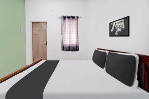 Hotel O RISHI RESIDENCY