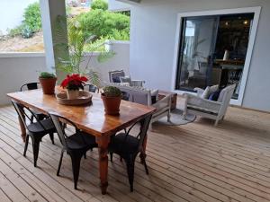 Fabulous apartment next to beach and Kalkbay