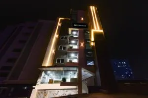 Super Townhouse Hotel - Madhapur