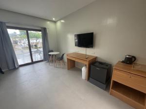 Crown of the Orient Beach Resort