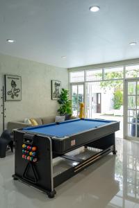 APHRODITE POOL VILLA - Old City I 7 Bed Rooms I Daily Housekeeping