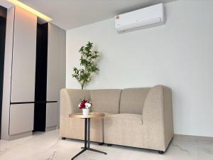 Mountain breeze villa phuket