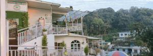 Golden Oak home stay