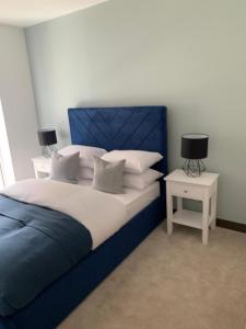 The Sunrise Den-Lovely 2 bedroom apartmentParking