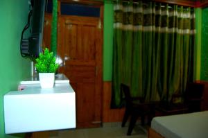 Himalya Sun-Dawn Home Stay Kufri