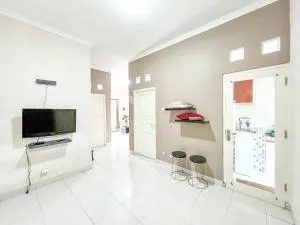 Griya Lojajar Homestay Jogja - Ngaglik