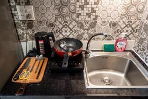 Otis Apartment & Hotel - Balcony & Rooftop Fireworks - Phu Nhuan District
