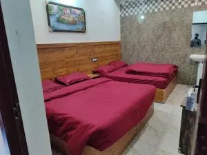 Hotel Gayatri Gaurikund - Gaurikund