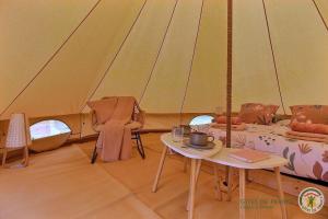 B&B / Chambres d'hotes La tente de kergomar : photos des chambres