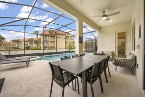 12 Bedroms115 Bathroomsparadiso Grande5857 Hs