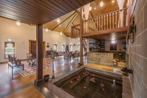 CosmicStays Parambi Cozy Farmstay & Vintage Charm