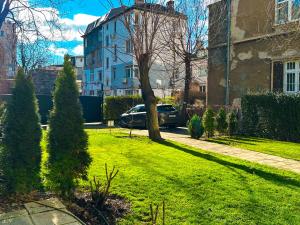 Budget Stay Near Sofias Lions Bridge